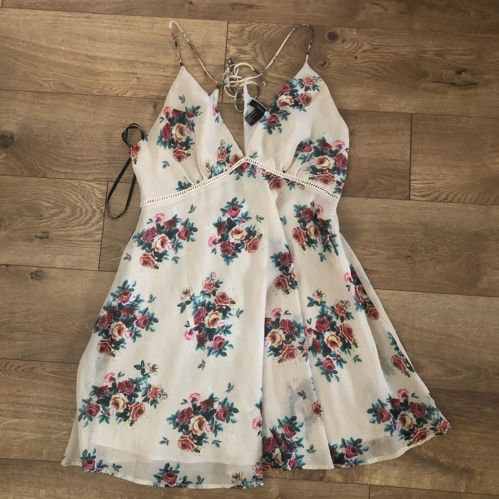 Forever 21 floral skirt dress
